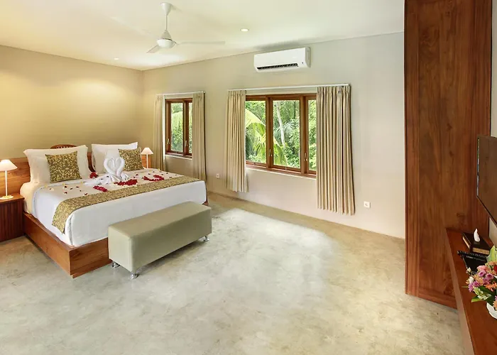 Villa Sativa With Private Pool *
